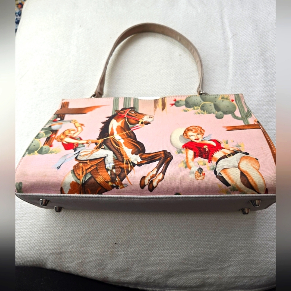 Stylish Pink Western-Themed Women's Bag